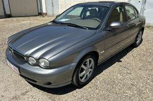 Jaguar X-Type