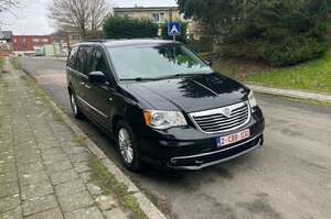 Lancia Voyager