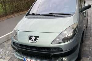 Peugeot 1007
