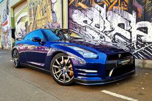 Nissan GT-R