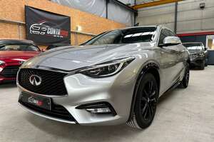 Infiniti q30