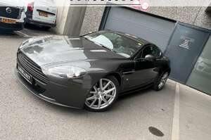 Aston Martin V8