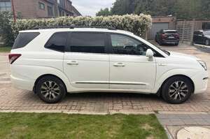 Ssangyong Rodius