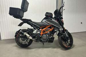  125 duke