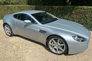 Aston Martin V8 Vantage