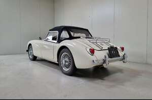 MG MGA