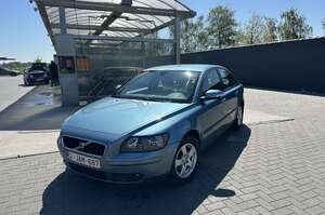 Volvo S40