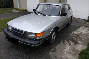 Saab 900