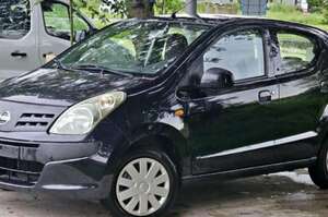 Nissan Pixo