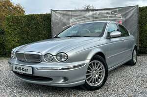 Jaguar X-Type