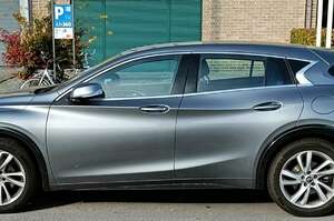 Infiniti q30