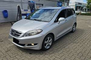 Honda FR-V