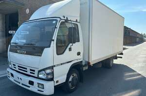 Isuzu NPR