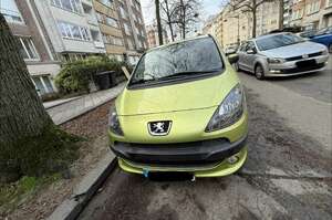 Peugeot 1007