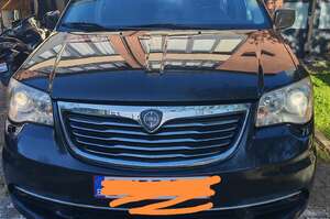 Lancia Voyager
