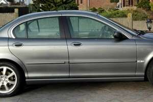 Jaguar X-Type