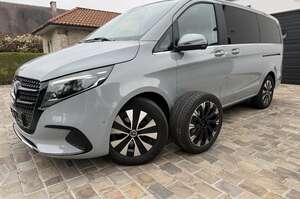 Mercedes-Benz v 250