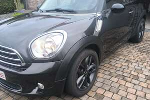 MINI Paceman