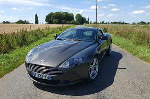 Aston Martin DB9