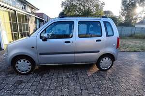Opel Agila