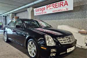 Cadillac STS