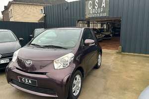 Toyota iQ