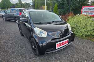 Toyota iQ