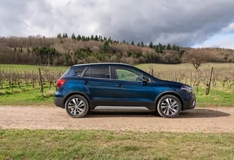 Suzuki S-Cross 1.4 Hybrid 4WD - met onzichtbare troef