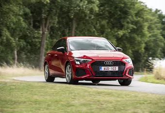 Audi A3 Berline 35 TFSI S Tronic : À 4 portes