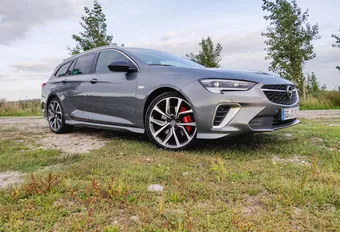 Opel Insignia Sports Tourer GSi - le sportif polyvalent