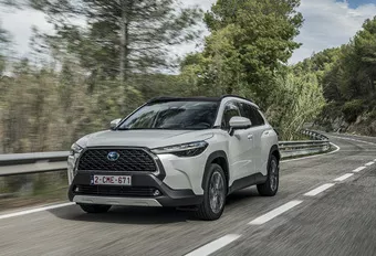 Toyota Corolla Cross Hybrid (2022): De ontbrekende SUV-schakel?