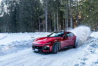 Ferrari Purosangue V12 (2023) : Cheval de course ou canasson d'agriculteur ?