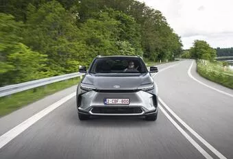Toyota bZ4X FWD (2023) - de instapversie getest