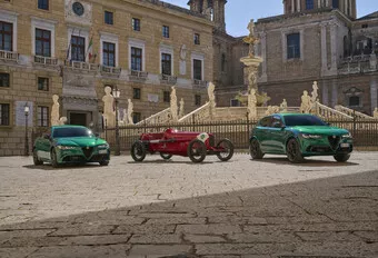 Alfa Romeo Giulia et Stelvio Quadrifoglio Verde 100th (2023)