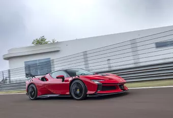 Ferrari SF90 XX Stradale - Exercice de synthèse