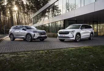Peugeot 5008 1.2 Hybrid vs. Skoda Kodiaq 1.5 TSI m-HEV: Cœurs vaillants