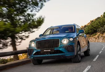 Bentley Bentayga EWB Azure Riviera Collection (2025)