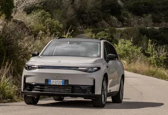 Review Leapmotor C10 REEV (2025) - beter als stekkerhybride?