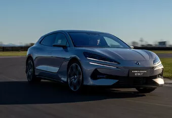 Denza Z9 GT : véritable couteau suisse... pardon, chnois !