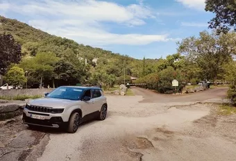 Roadtrip – De Cévennes verkennen met de Jeep Avenger e-Hybrid