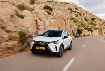 Mitsubishi Grandis 1.8 HEV (2025) - Le jeu des 7 erreurs