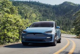 Review Tesla Model X (facelift 2026) - vliegt de Plaid nog als vanouds?