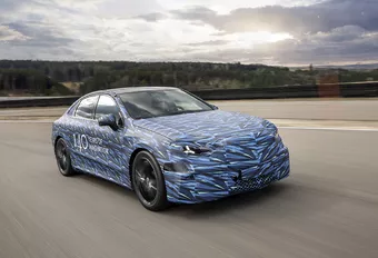 Mercedes Classe C400 4MATIC (Prototype) : Des watts dans la ouate ?