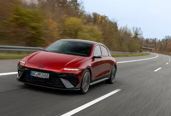 Hyundai Ioniq 6 84 kWh N-Line (Facelift 2026) : la baleine devenue requin