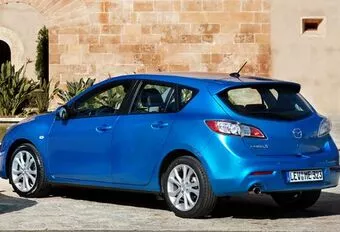 Mazda 3 1.6 CDVi & 2.2 CDVi 150