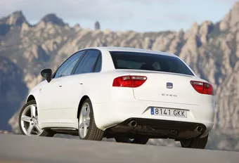 Seat Exeo 2.0 TDI 140 & 2.0 TFSI