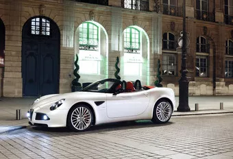 Alfa Romeo 8C Spider 
