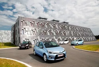 Honda Jazz Hybrid, Peugeot 208 1.2 VTi, Toyota Yaris Hybrid en Volkswagen Polo 1.6 TDI BlueMotion : Centen tellen