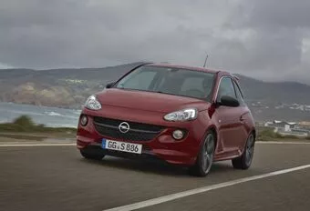 Opel Adam S: polyvolante