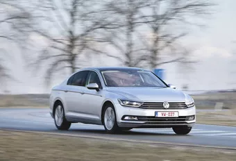 Volkswagen Passat 2.0 TDI 240